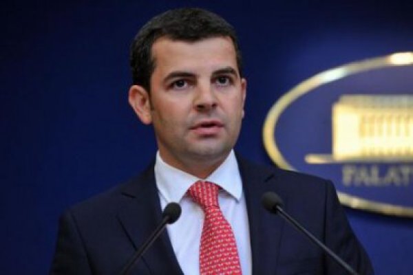 Constantin: PC susţine măsura privind aleşii locali